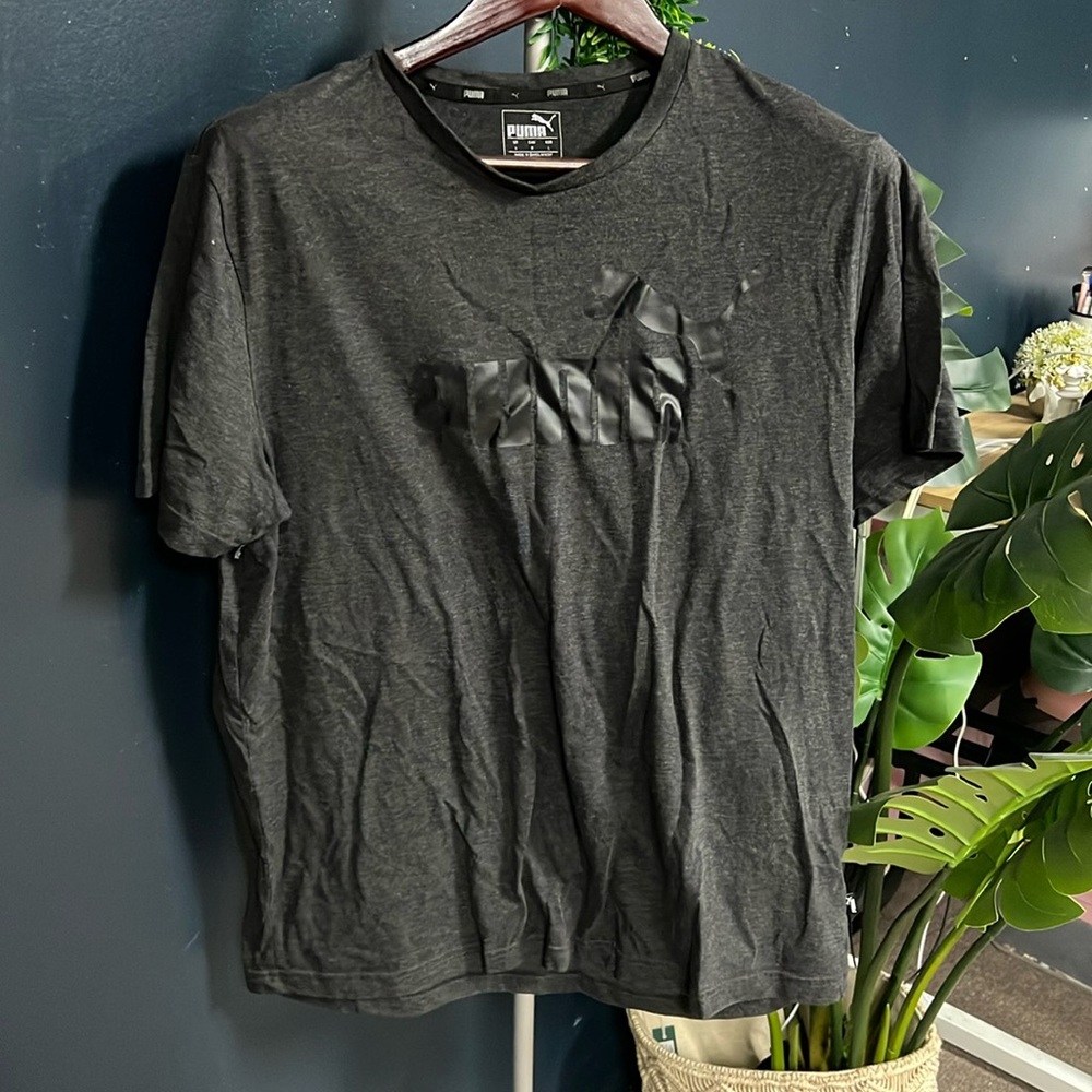 puma dark gray t shirt men